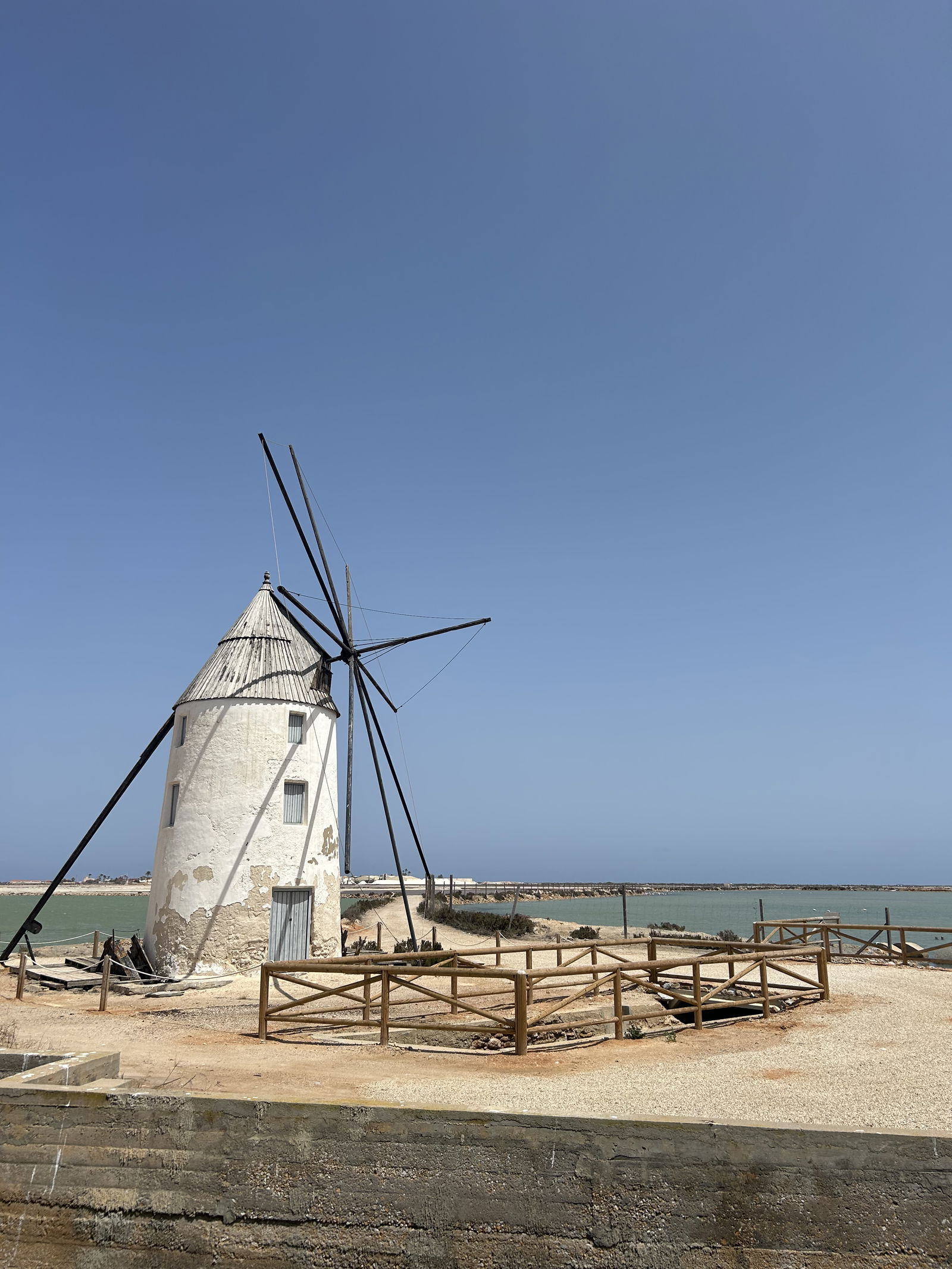 Přečtete si více ze článku Objevte krásy San Pedro del Pinatar: Malebný výlet a fotografie